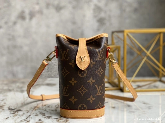 Official oldcobbler LOUIS ME POUCH FOLD VUITTON 0801